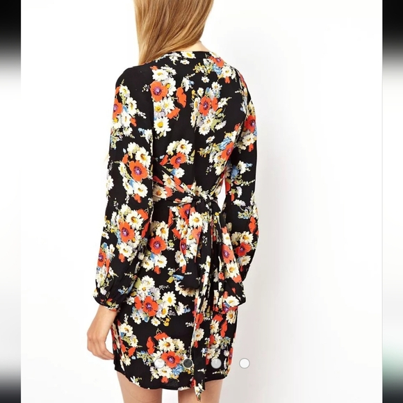 ASOS Floral Wrap Mini Dress Long-sleeve Sz 14 Viscose Tie Bow Black Tulip Skirt - Picture 2 of 8